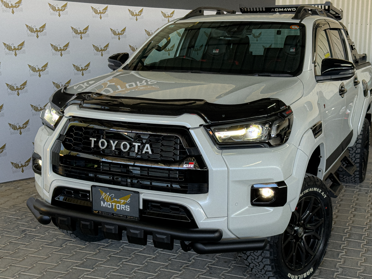 Toyota Hilux Ön Koruma Demiri
